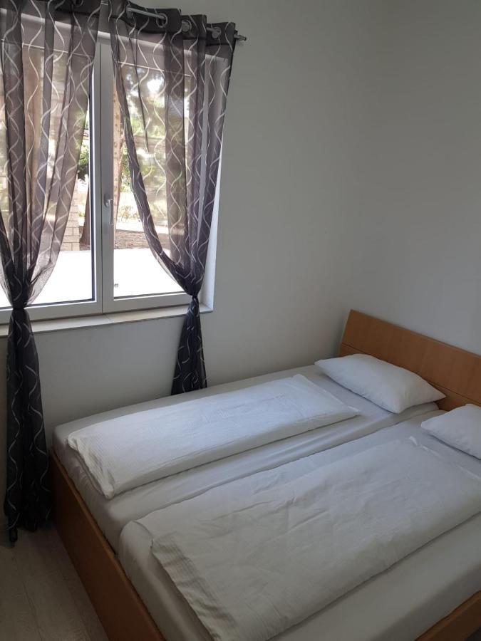 Apartmani Dobra Villa Vodice Exteriér fotografie